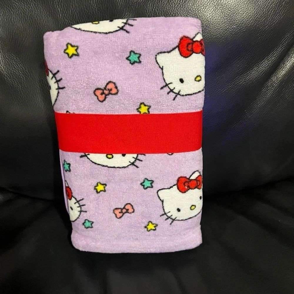 HELLO KITTY Candycane And Stars Hand Towels Set of 2 - Hello Kitty Hand Towels